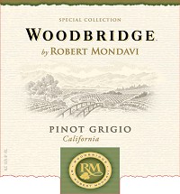 086003001640-mi.jpg Woodbridge Pinot Grigio - Image 1